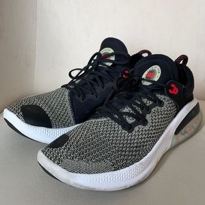 Nike Joyride Men Running Shoes